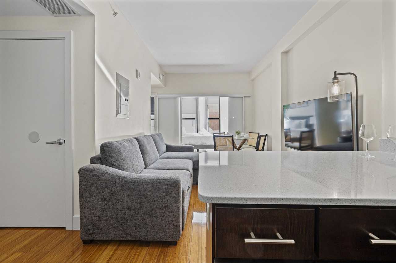 8 Winter Place - Photo 4 of 52