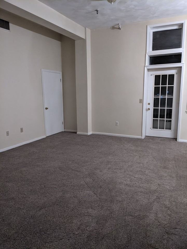 303 W Main St #1 - Photo 3 of 17