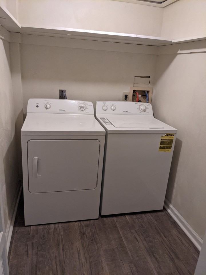 303 W Main St #1 - Photo 6 of 17