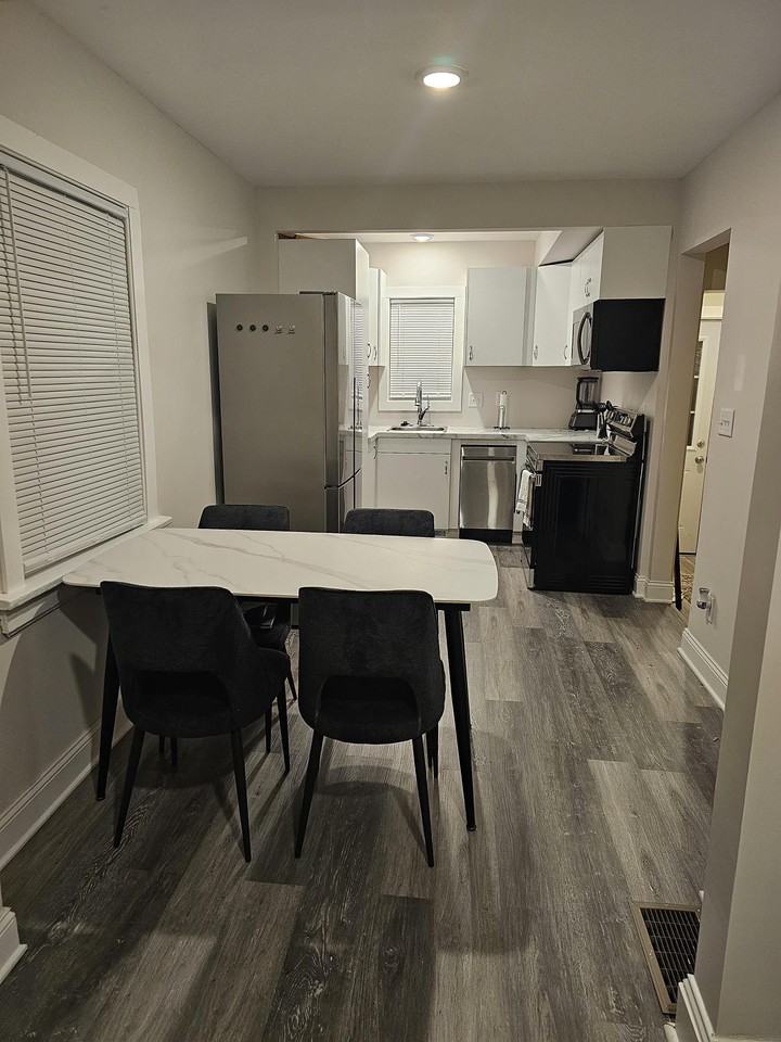 3628 43rd Avenue South - Photo 3 of 11