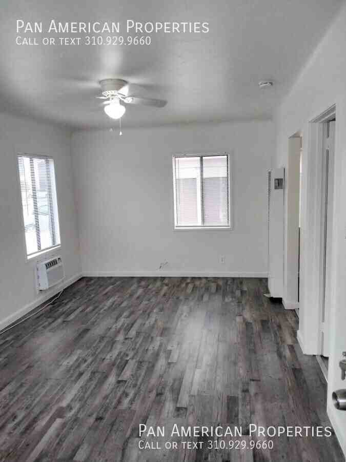 415 N Eastwood Ave - Photo 2 of 21