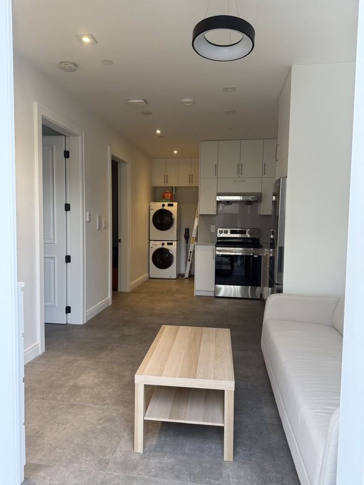 5790 Hudson Street - Photo 4 of 5