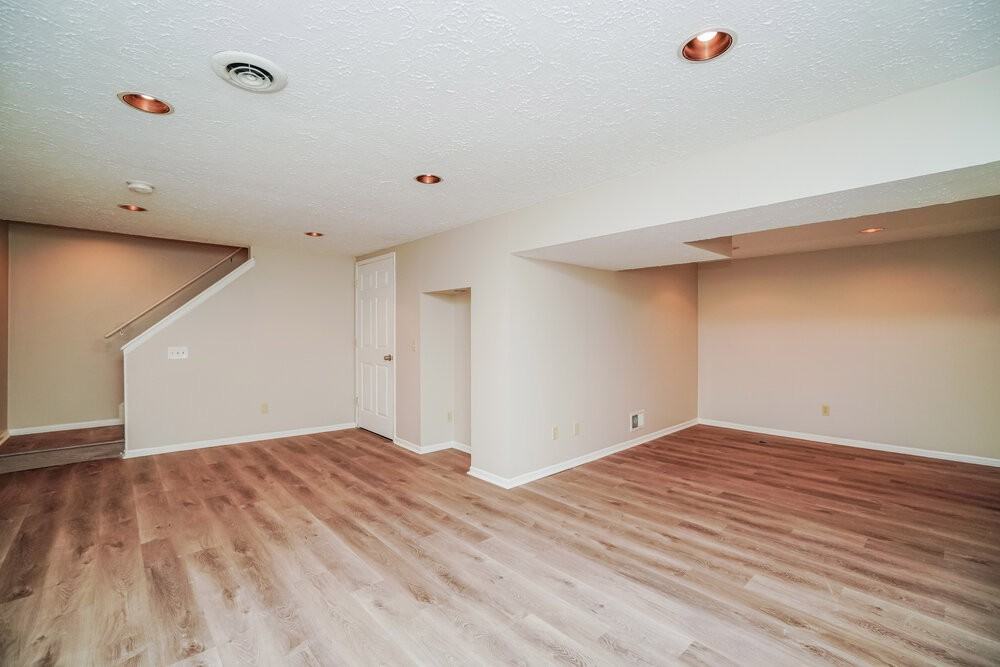 3568 Peany Ln - Photo 5 of 18