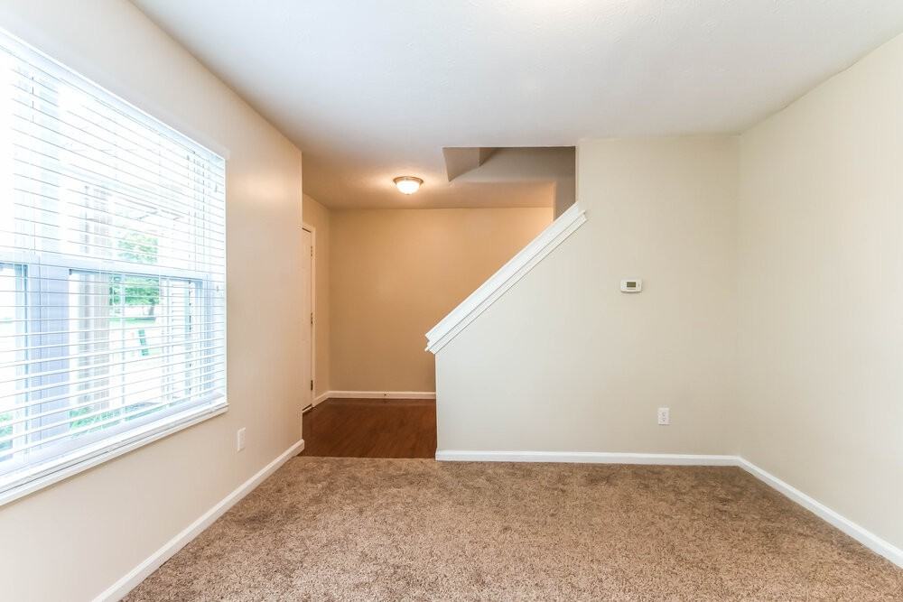 6319 Kelsey Dr - Photo 2 of 16