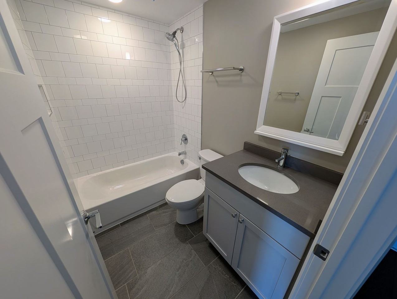 1147 N 4th St - Photo 4 of 24