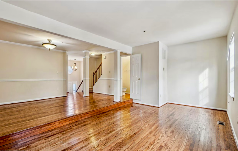 12404 Old Colony Dr - Photo 2 of 16