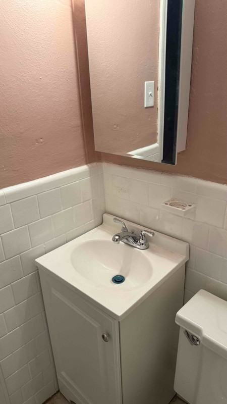 7104 Florence Pl - Photo 7 of 10