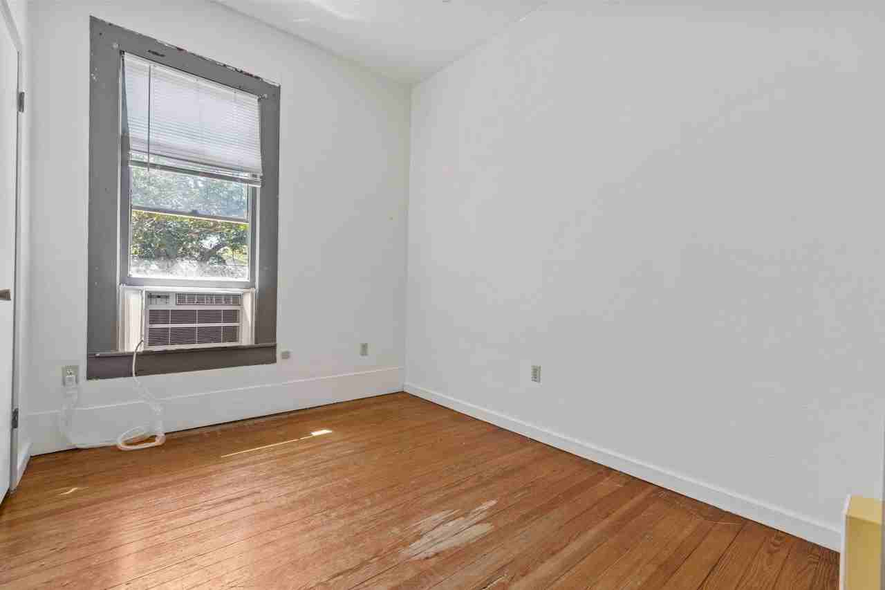 WSA-527 - Photo 7 of 24