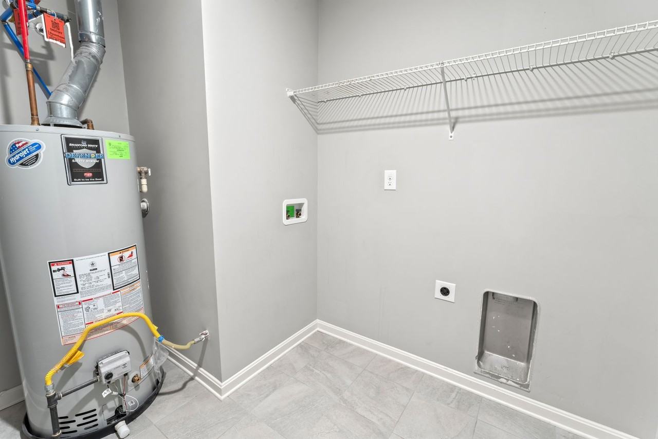7909 Cascade Falls Cv - Photo 5 of 33