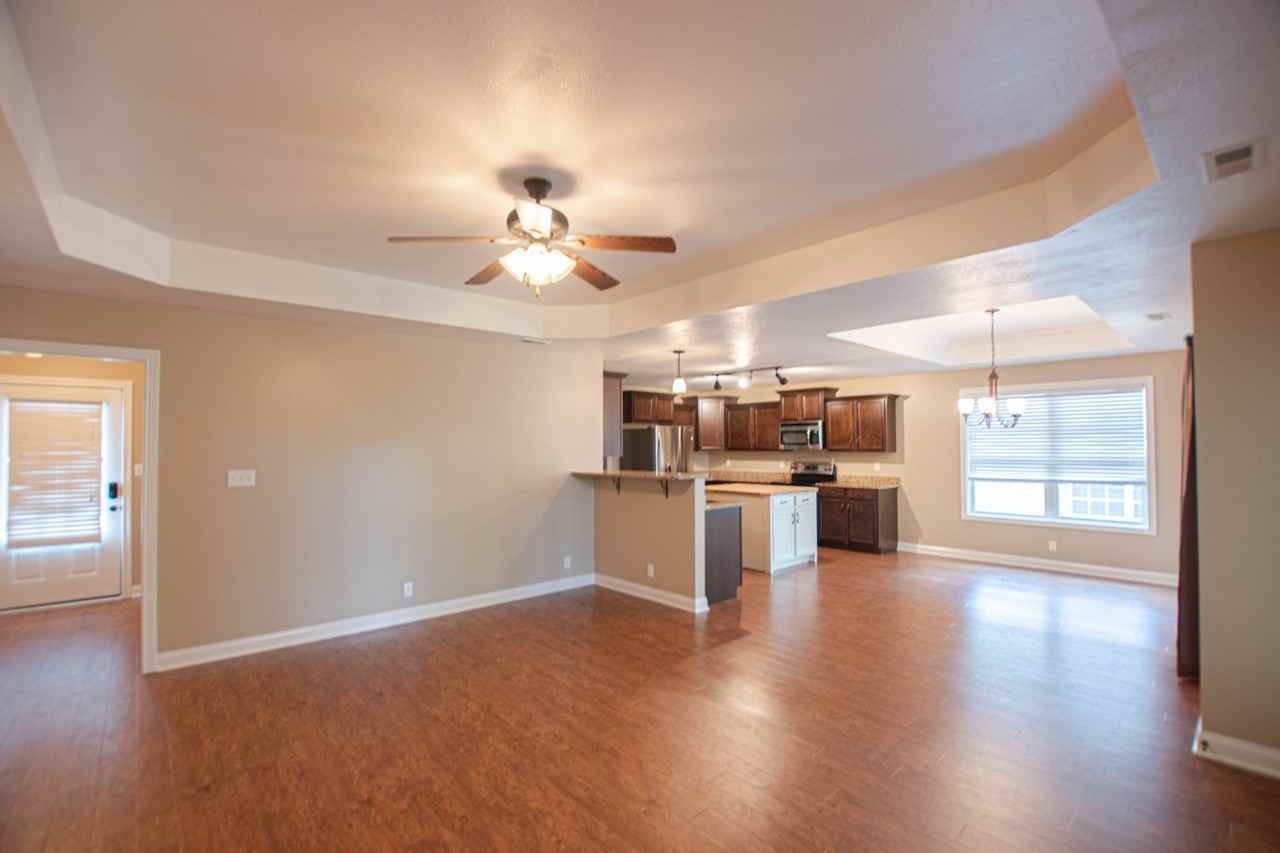 2228 Killington Dr - Photo 5 of 19