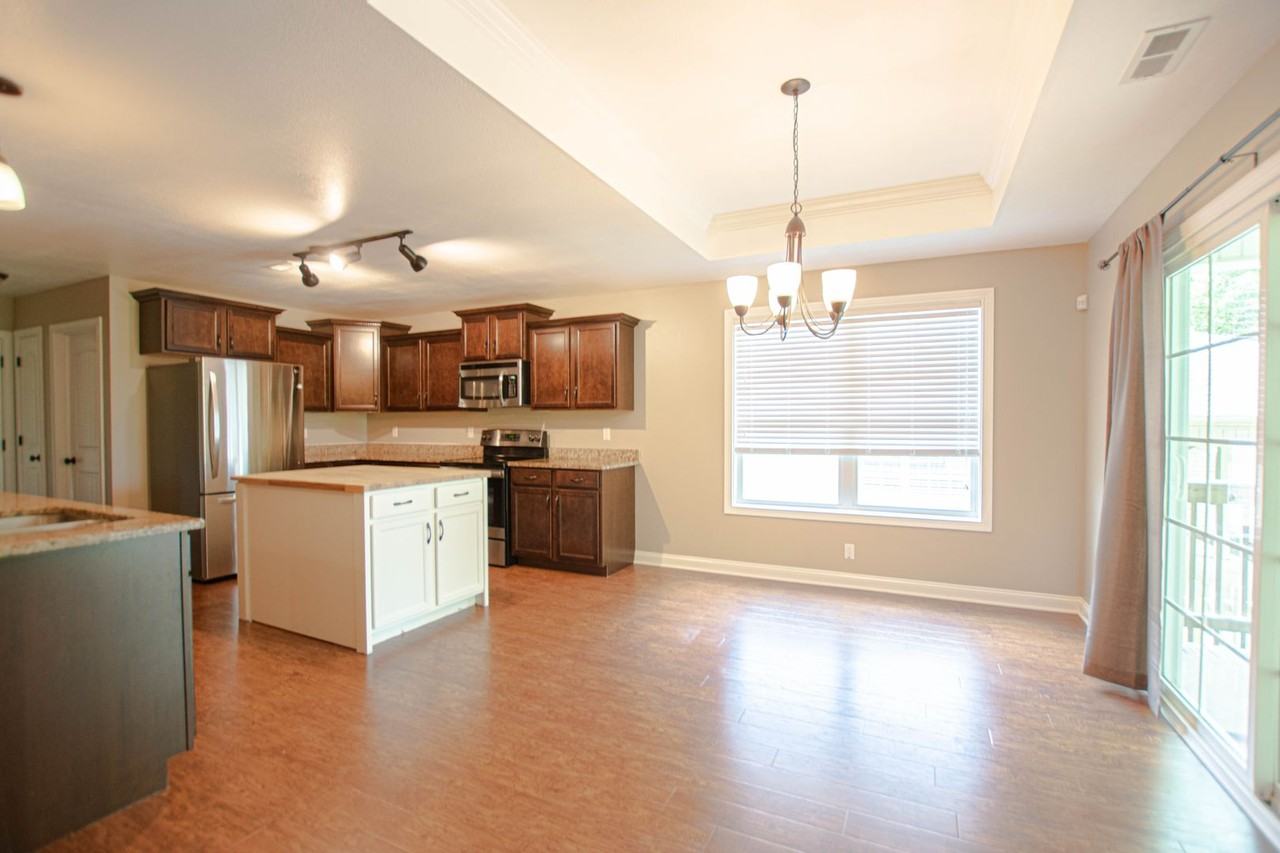 2228 Killington Dr - Photo 7 of 19