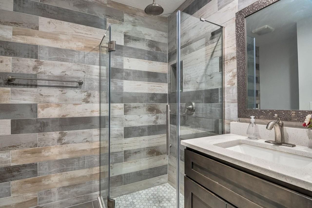 6515 5th St - Photo 5 of 50