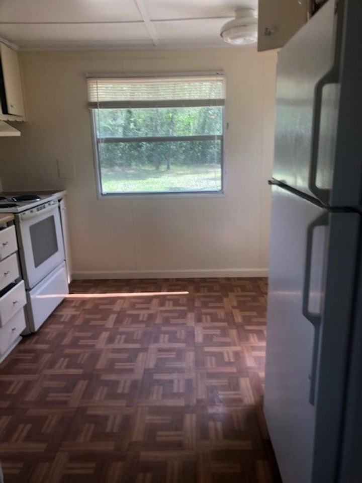 165 Sam Smith Cir - Photo 3 of 9