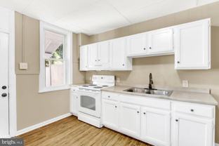 2235 Logan St - Photo 1 of 1