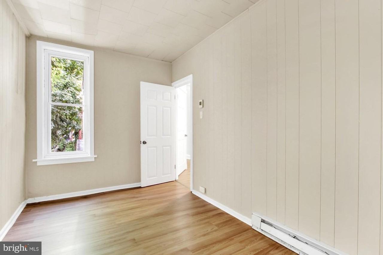 2235 Logan St - Photo 2 of 20