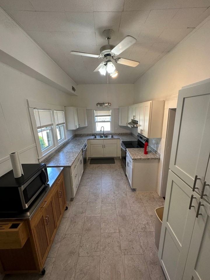 211 North 5th Street - Photo 7 of 28