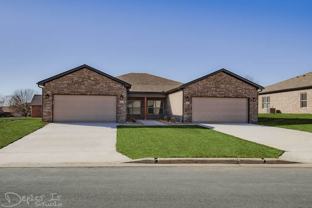312 Turnberry Ct - Photo 1 of 1