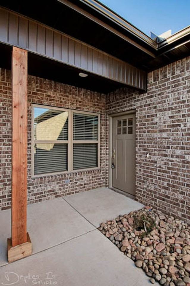 312 Turnberry Court - Photo 2 of 17