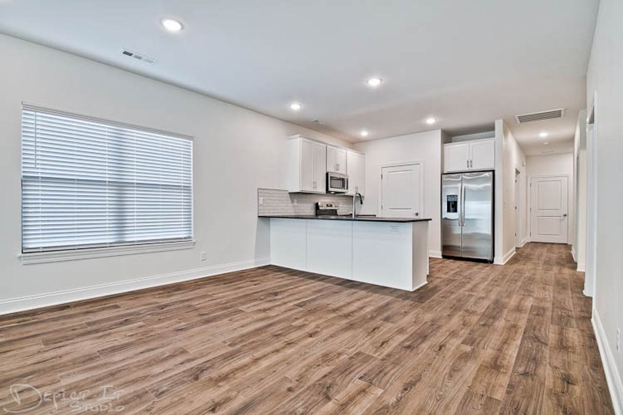 312 Turnberry Court - Photo 6 of 17