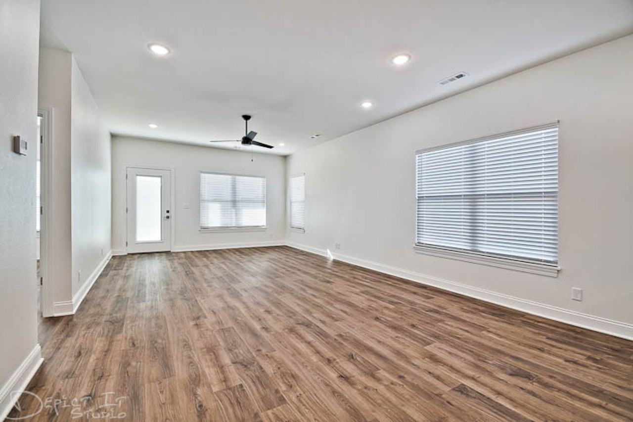 312 Turnberry Court - Photo 7 of 17