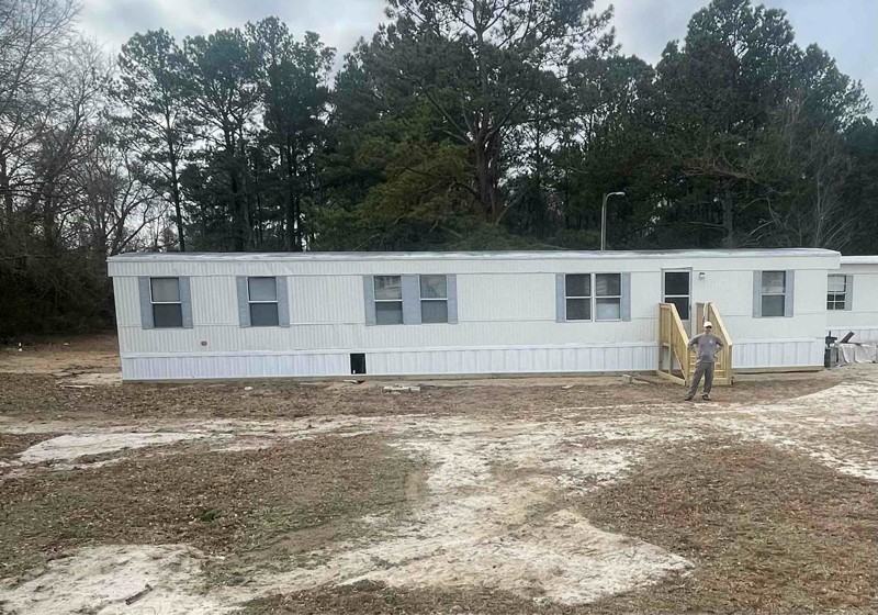 273 Goshen Rd - Photo 2 of 16