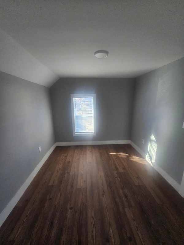 3259 W 48th St #D - Photo 5 of 8