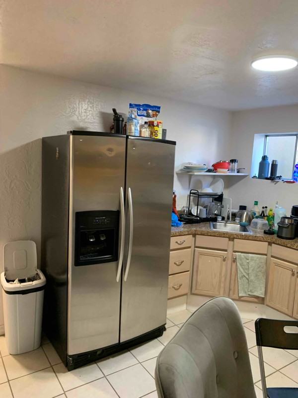 245 En - Photo 2 of 9