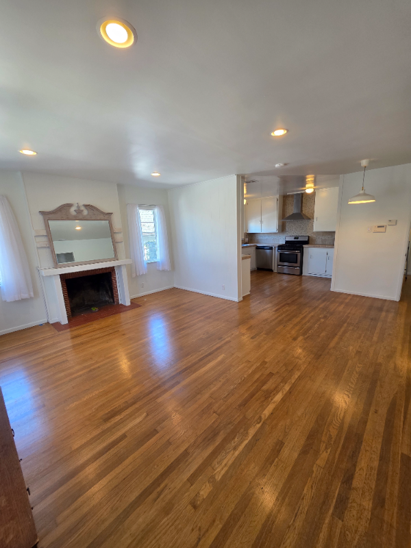 3528 Laurel Ave - Photo 4 of 21