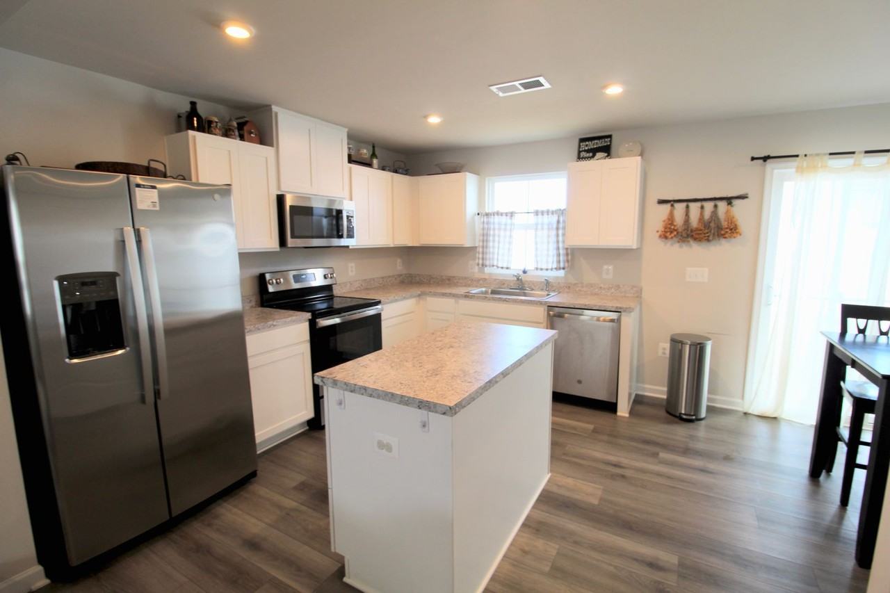 783 Carson Cir - Photo 7 of 28