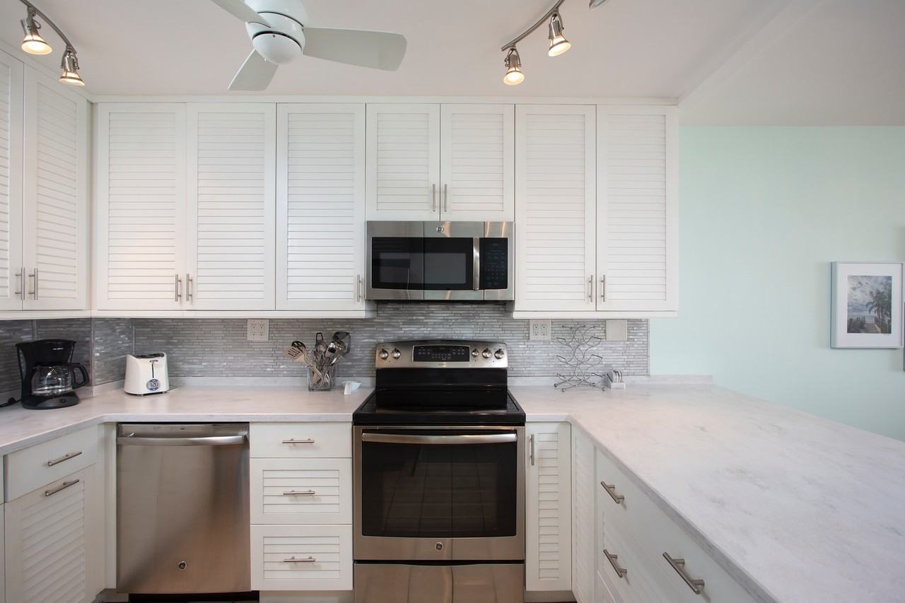 2601 S Roosevelt Blvd - Photo 7 of 15