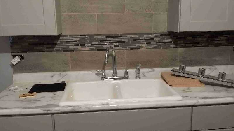 12111 S Indiana Ave - Photo 2 of 2