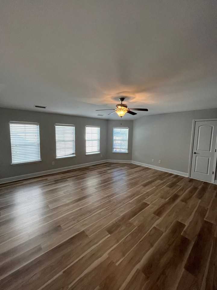 3537 Timbergate Ln - Photo 7 of 9