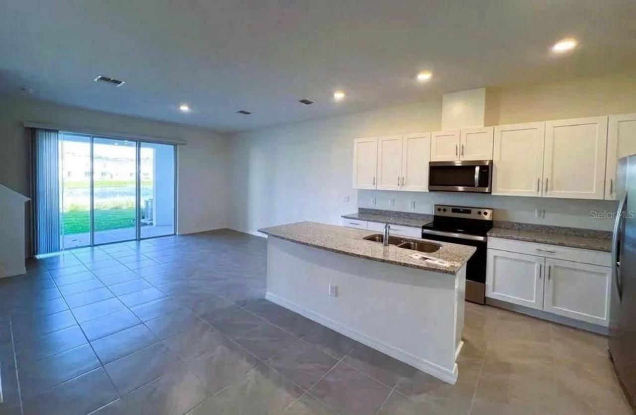 110 Maya Way - Photo 2 of 24