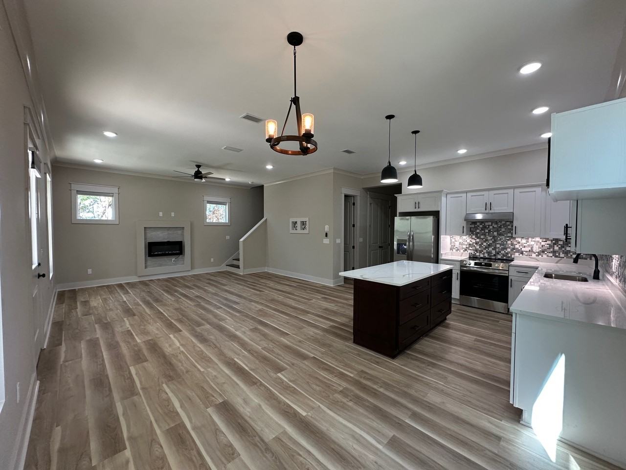 99 Delveig Ave #NA - Photo 5 of 35