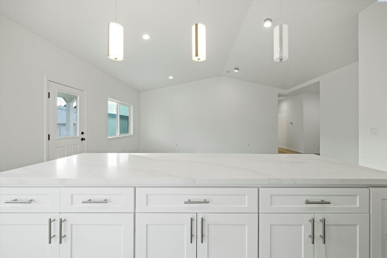 2019 Rock Ave #NA - Photo 2 of 20