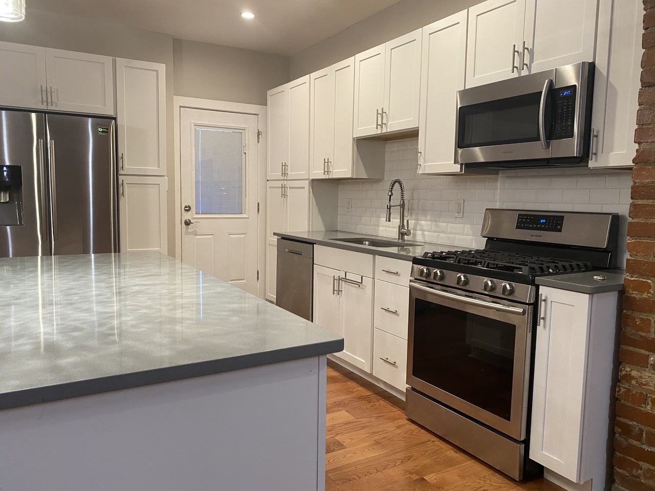 6906 Thomas Blvd #1 - Photo 6 of 10