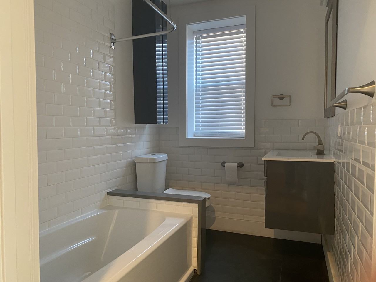 6906 Thomas Blvd #1 - Photo 7 of 10