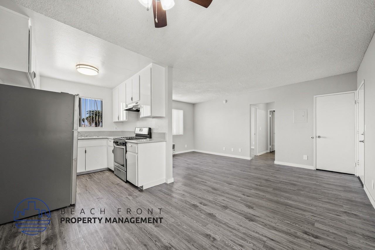 229 S. Normandie Ave. - Photo 4 of 42