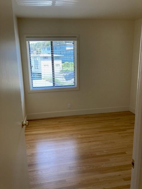 1516 Pershing Drive #J - Photo 2 of 12