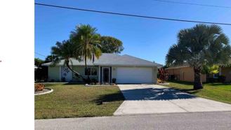 293 Broadmoor Ln - Photo 1 of 1