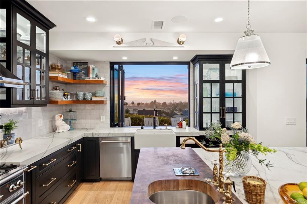 807 Aleppo St - Photo 3 of 8