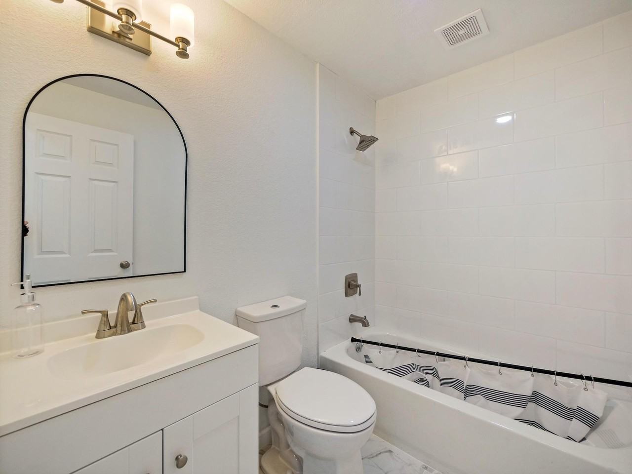 S Myrtle Ave - Photo 4 of 12