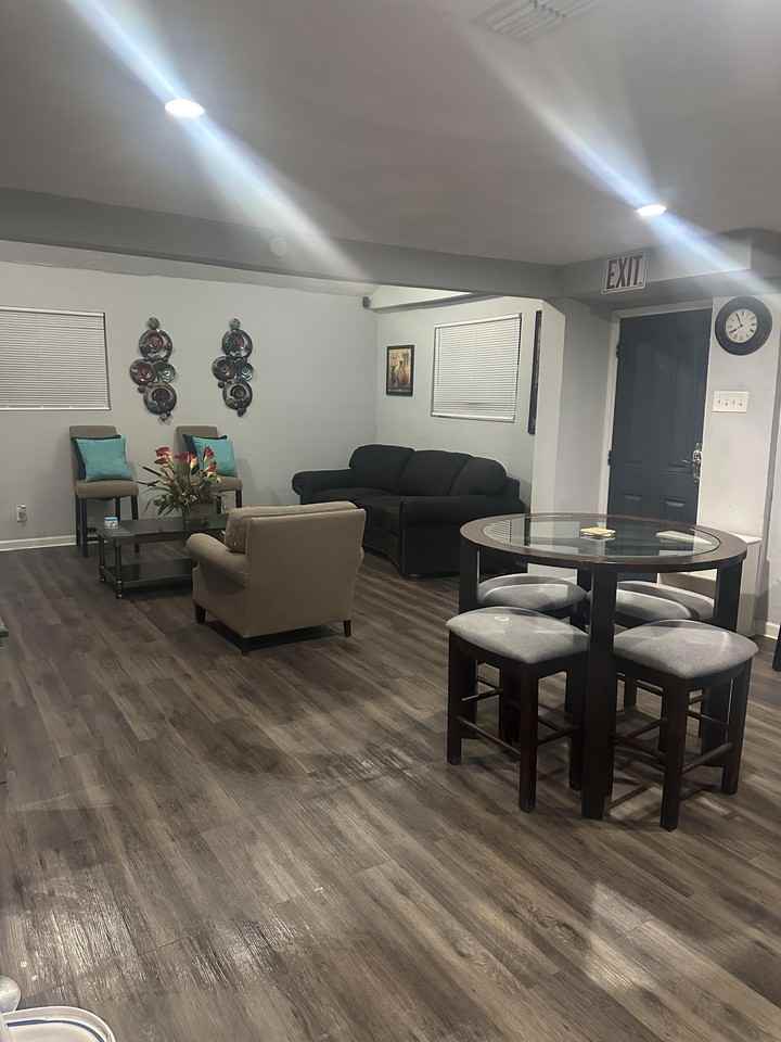 West 18th Street - Photo 7 of 15