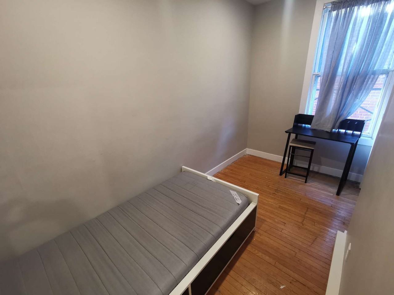 2050 Boulevard Décarie - Photo 7 of 10