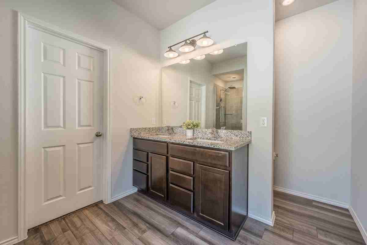 3225 Autry Rd - Photo 3 of 8