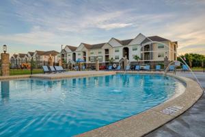 featured image of Cinnamon Cove Dr