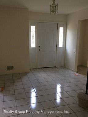 4516 Buckhurst Ct - Photo 2 of 26