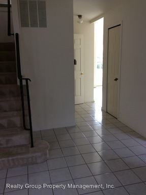 4516 Buckhurst Ct - Photo 3 of 26