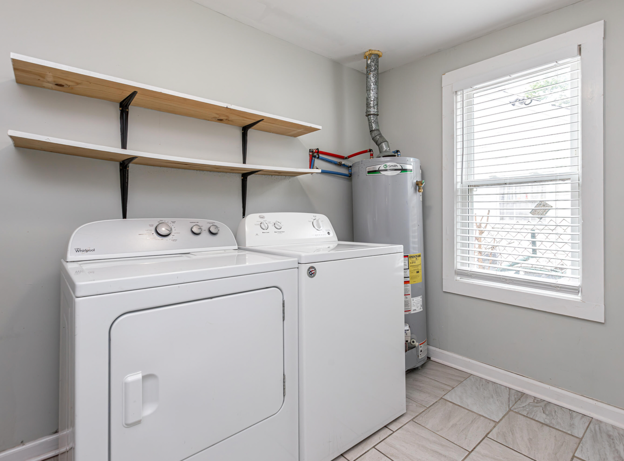 601 Addison Avenue - Photo 2 of 8