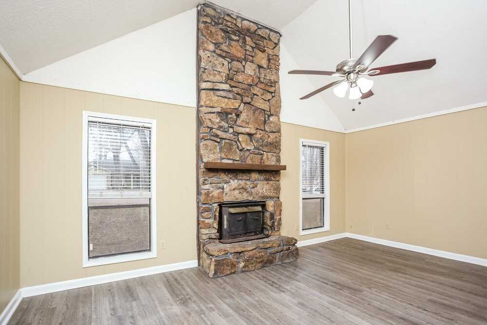 4388 Hunt Cliff Trce - Photo 3 of 16